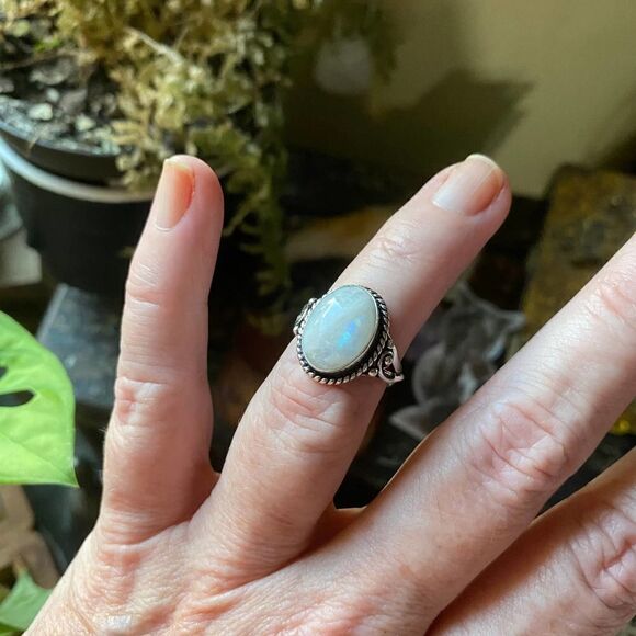 Moonstone Sterling Silver Boho Ring Size 6 - Picture 10 of 11